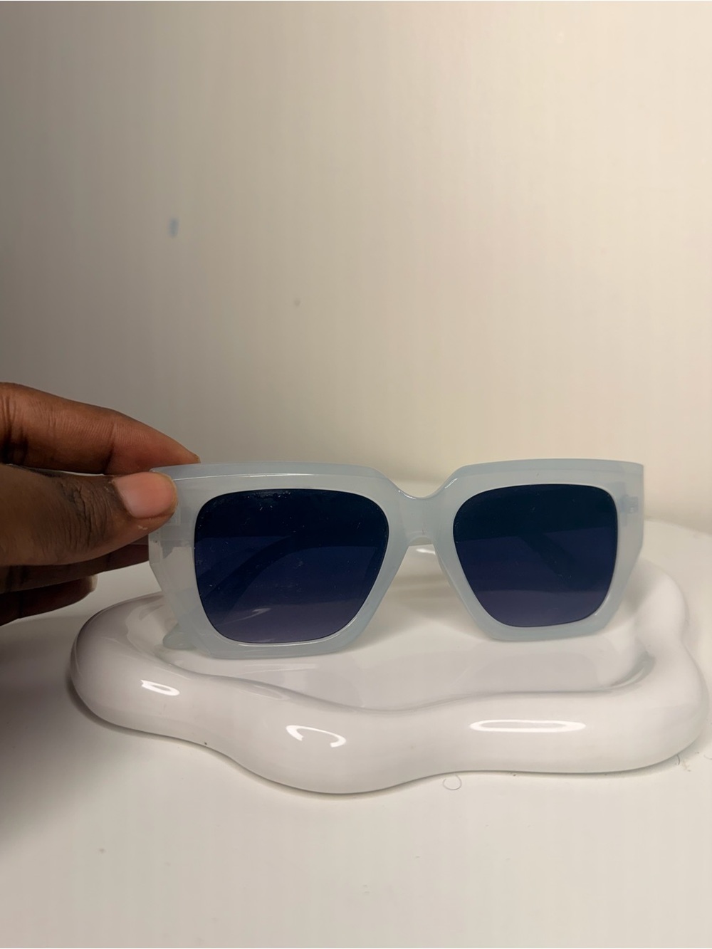 SHEIN Translucent White Square Sunglasses with Blue Lenses